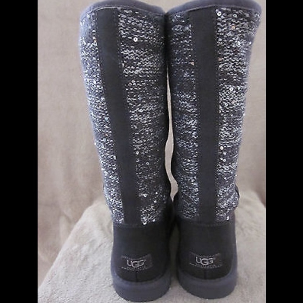 💋SOLD💋UGG Australia Camay Suede Boots💋SOLD💋 - Picture 5 of 7